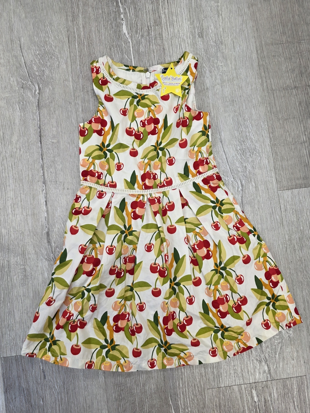 Brooks Brothers White Cherry-Print Sleeveless Girls Dress